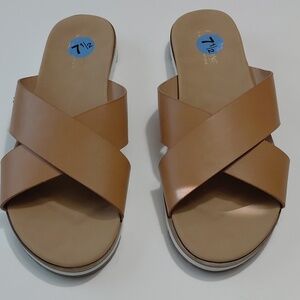 CATHERINE MALANDRINO Women's Fencie Tan Cross-Strap Slide Sandals Size 7.5